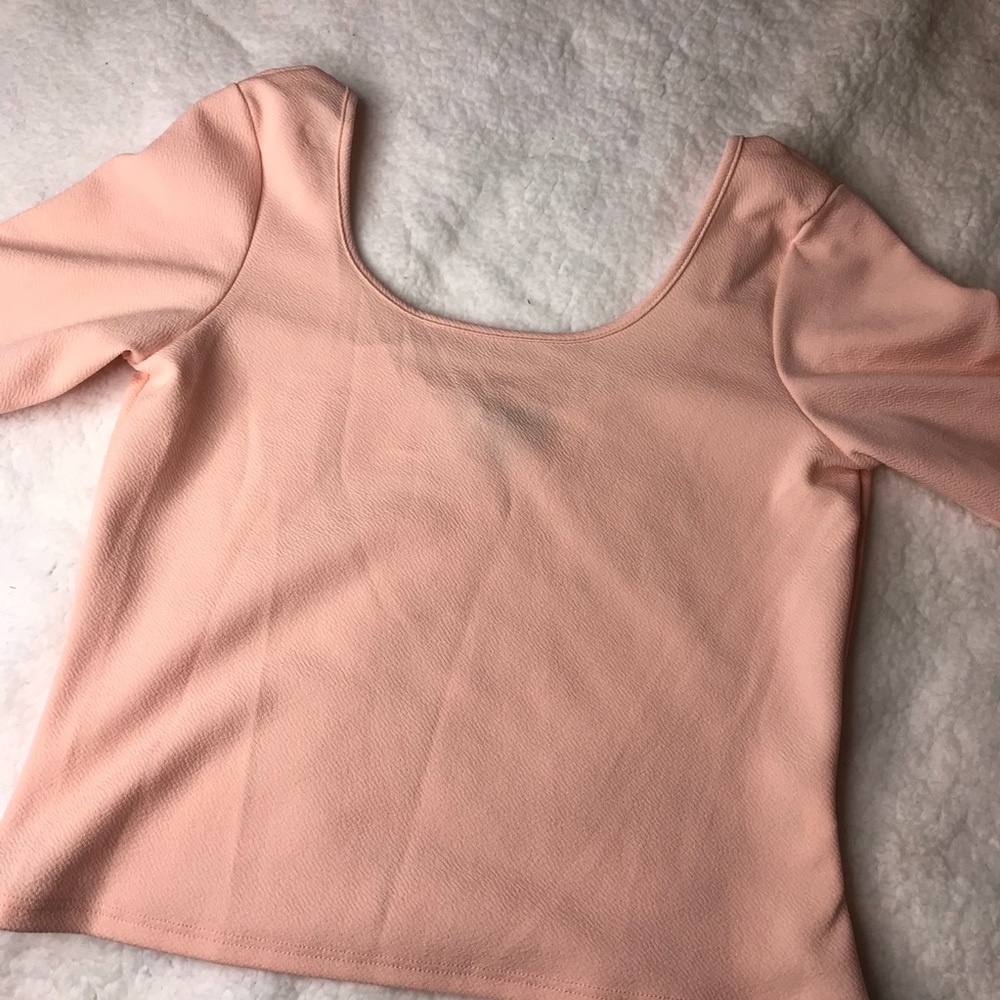 2 FOR $10. LIGHT PINK CROP TOP.